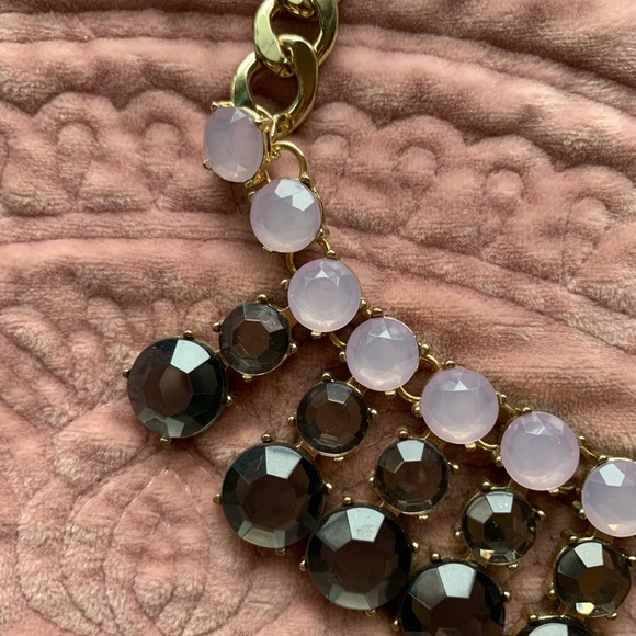 Lilac gray crystal necklace - Picture 3 of 3